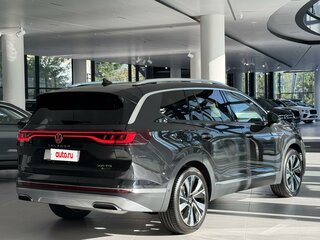 2023 Volkswagen Talagon I, серый, 5900000 рублей, вид 2