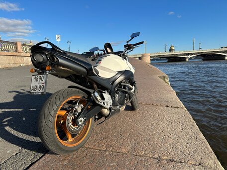 2010 Suzuki GSR 600, белый, 600000 рублей, вид 4