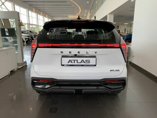 2026 Geely Atlas II, белый, 3909990 рублей, вид 5