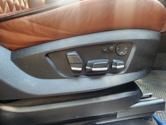 2011 Kia Mohave 6-speed I, чёрный, 1600000 рублей - вид 25