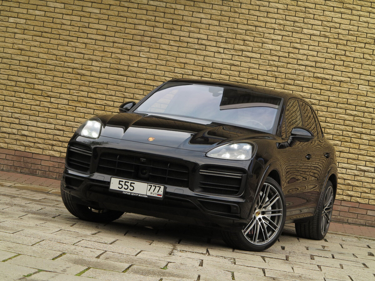 Открыть фотографии: Porsche Cayenne III