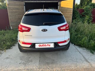 2012 Kia Sportage III, белый, 1300000 рублей, вид 3