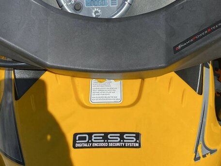 2008 BRP Can-Am Outlander MAX 650, жёлтый, 1650000 рублей, вид 5