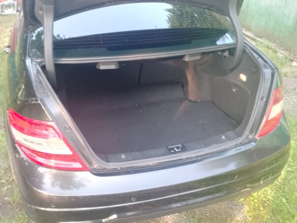 2011 Mercedes-Benz C-Класс 180 BlueEFFICIENCY III (W204), чёрный, 1350000 рублей - вид 11