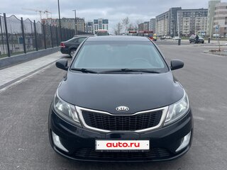 2013 Kia Rio 4-speed III, чёрный, 920000 рублей, вид 1
