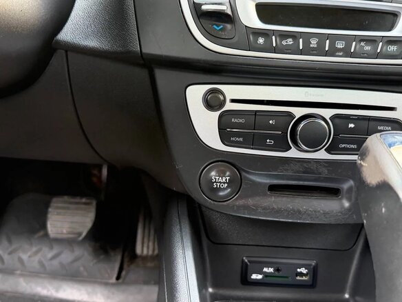 2014 Renault Fluence I Рестайлинг, чёрный, 649000 рублей - вид 19