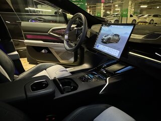 2023 HiPhi Z 120 kWh, зелёный, 8700000 рублей, вид 5