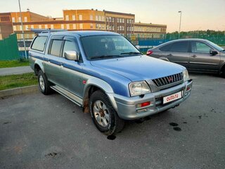 1999 Mitsubishi L200 III, серебристый, 450000 рублей, вид 3