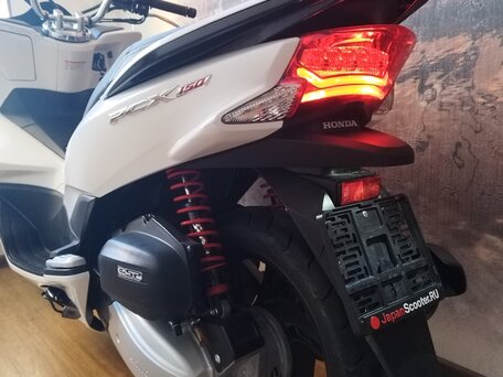 2017 Honda PCX 150, белый, 369000 рублей, вид 3