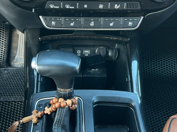 2017 Kia Sorento III Prime Рестайлинг, чёрный, 3100000 рублей - вид 11