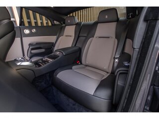 2019 Rolls-Royce Wraith, серый, 31000000 рублей, вид 4