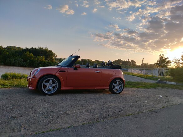 2004 Mini Cabrio Cooper I, оранжевый, 1600000 рублей - вид 12