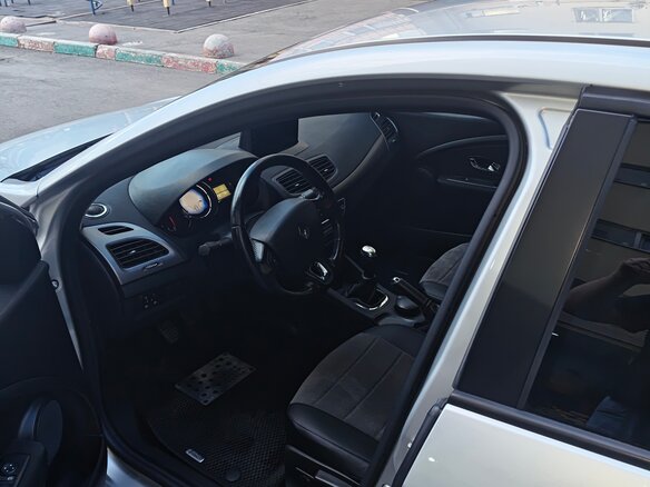 2014 Renault Fluence I Рестайлинг, серый, 800000 рублей - вид 6