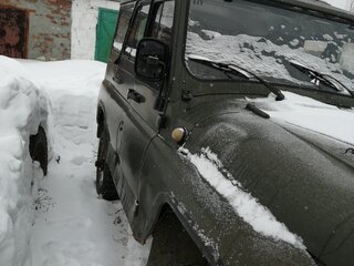 2000 УАЗ 315142, зелёный, 350000 рублей, вид 2