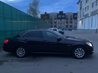 2010 Mercedes-Benz E-Класс 200 5G-Tronic IV (W212, S212, C207), коричневый, 1550000 рублей, вид 4