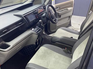 2016 Honda Stepwgn V, серый, 1600000 рублей, вид 5