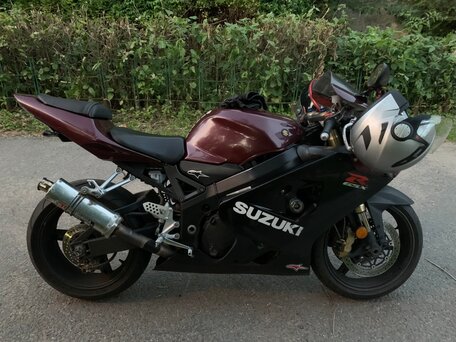 2005 Suzuki GSX-R 600, красный, 550000 рублей, вид 1