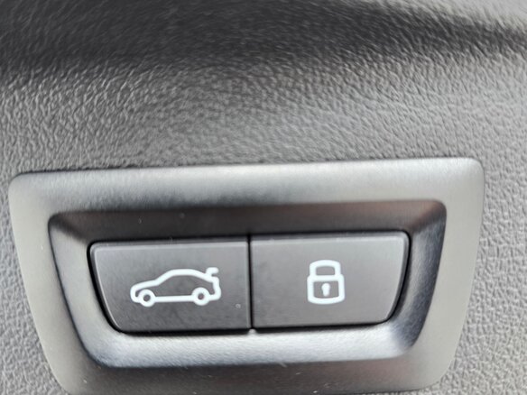 2024 BMW X7 40i I (G07) Рестайлинг, синий, 12375420 рублей - вид 9