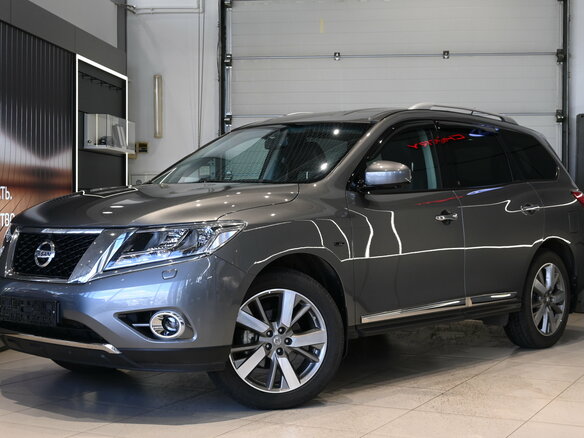 2014 Nissan Pathfinder IV, серый - вид 3