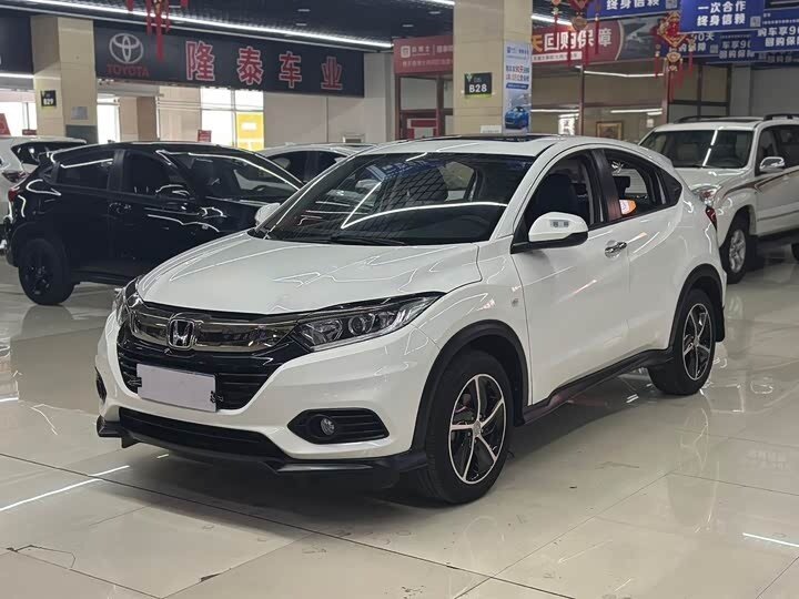 Открыть фотографии: Honda Vezel I Рестайлинг