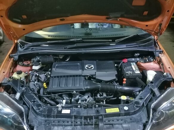 2002 Mazda Demio II (DY), оранжевый, 410000 рублей - вид 5