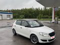2010 Skoda Fabia II Рестайлинг, белый, 400000 рублей - вид 4