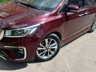 2019 Kia Carnival III, красный, 2900000 рублей, вид 1
