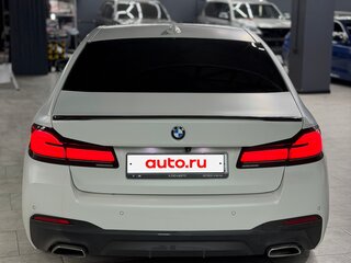 2021 BMW 5 серии 530i VII (G30/G31/G38) Рестайлинг, белый, 4630000 рублей, вид 4