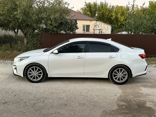 2020 Kia Cerato IV, белый, 2000000 рублей, вид 5