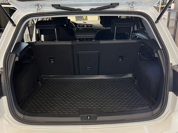 2013 Volkswagen Golf VII, белый - вид 6