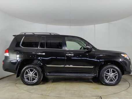 2013 Lexus LX 570 III Рестайлинг, чёрный, 3490000 рублей, вид 4
