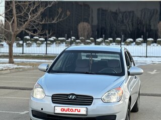 2007 Hyundai Verna II, серебристый, 440000 рублей, вид 2