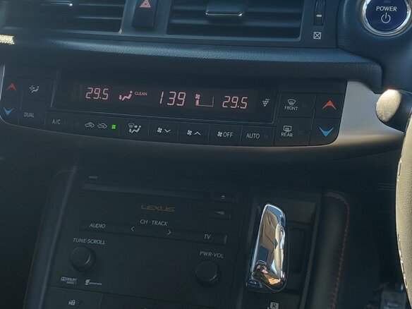 2013 Lexus CT 200h I, белый, 1500000 рублей - вид 24