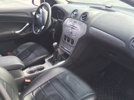 2009 Ford Mondeo IV, чёрный, 570000 рублей, вид 4