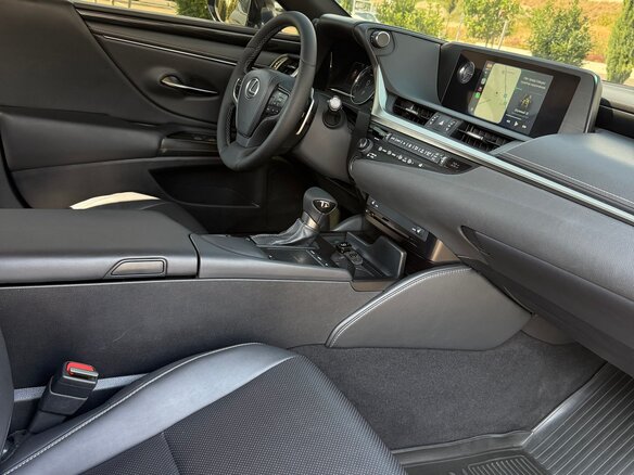 2019 Lexus ES 200 VII, серый - вид 8