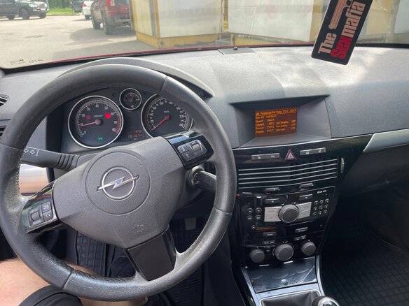 2007 Opel Astra GTC H Рестайлинг, красный, 550000 рублей - вид 9