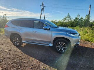 2017 Mitsubishi Pajero Sport III, серебристый, 3100000 рублей, вид 5