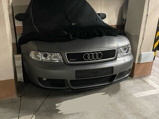 2001 Audi RS 4 I (B5), серебристый, 8500000 рублей, вид 5
