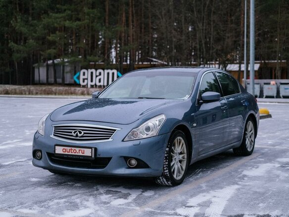 2010 Infiniti G G37 IV, голубой
