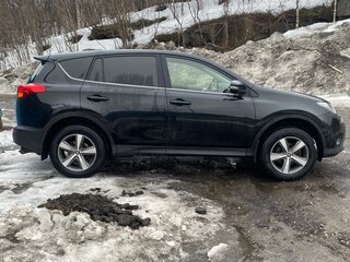 2013 Toyota RAV4 IV (XA40), чёрный, 2000000 рублей, вид 3