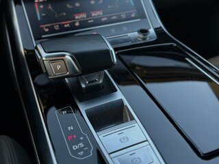 2020 Audi Q7 45 TDI II (4M) Рестайлинг, синий, 7170000 рублей, вид 3