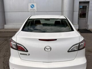2012 Mazda 3 II (BL) Рестайлинг, белый, 1000050 рублей, вид 4