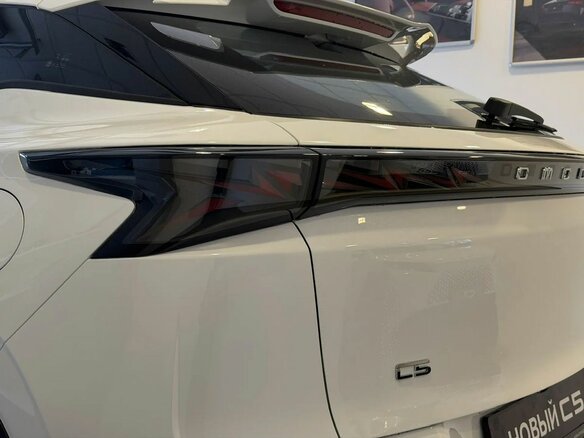 2026 Omoda C5 II, белый - вид 8