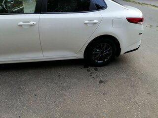2019 Kia Optima IV Рестайлинг, белый, 1350000 рублей, вид 5