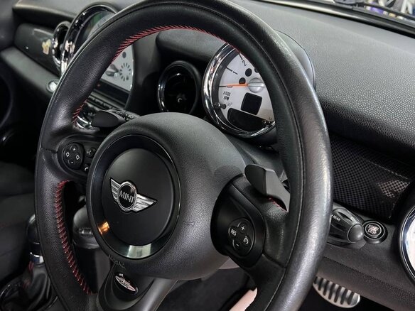 2012 Mini Hatch Cooper S II (R56) Рестайлинг, красный, 1300000 рублей - вид 7
