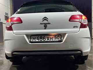 2013 Citroen C4 II, белый, 600000 рублей, вид 4