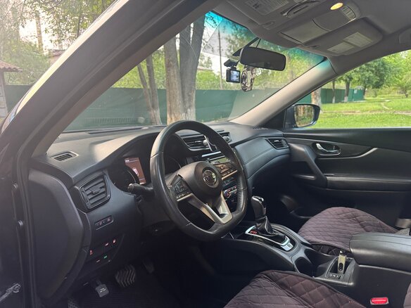 2017 Nissan Rogue II Рестайлинг, чёрный, 1999999 рублей - вид 10