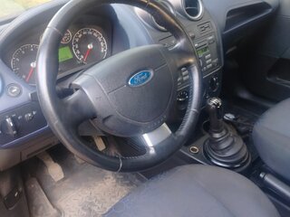 2008 Ford Fiesta Mk5, чёрный, 265000 рублей, вид 4