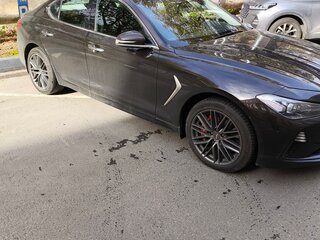 2018 Genesis G70 I, коричневый, 3200000 рублей, вид 4