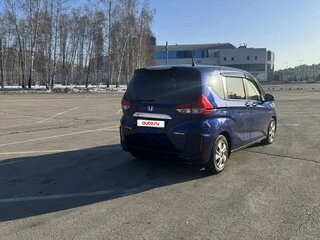 2018 Honda Freed II, синий, 1700000 рублей, вид 3